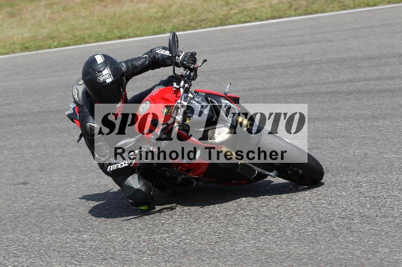 Archiv-2022/43 21.07.2022 Cornu Master School ADR/Gruppe rot-rouge/ohne